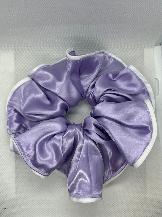 2X Lavender with White Trim Scrunchie